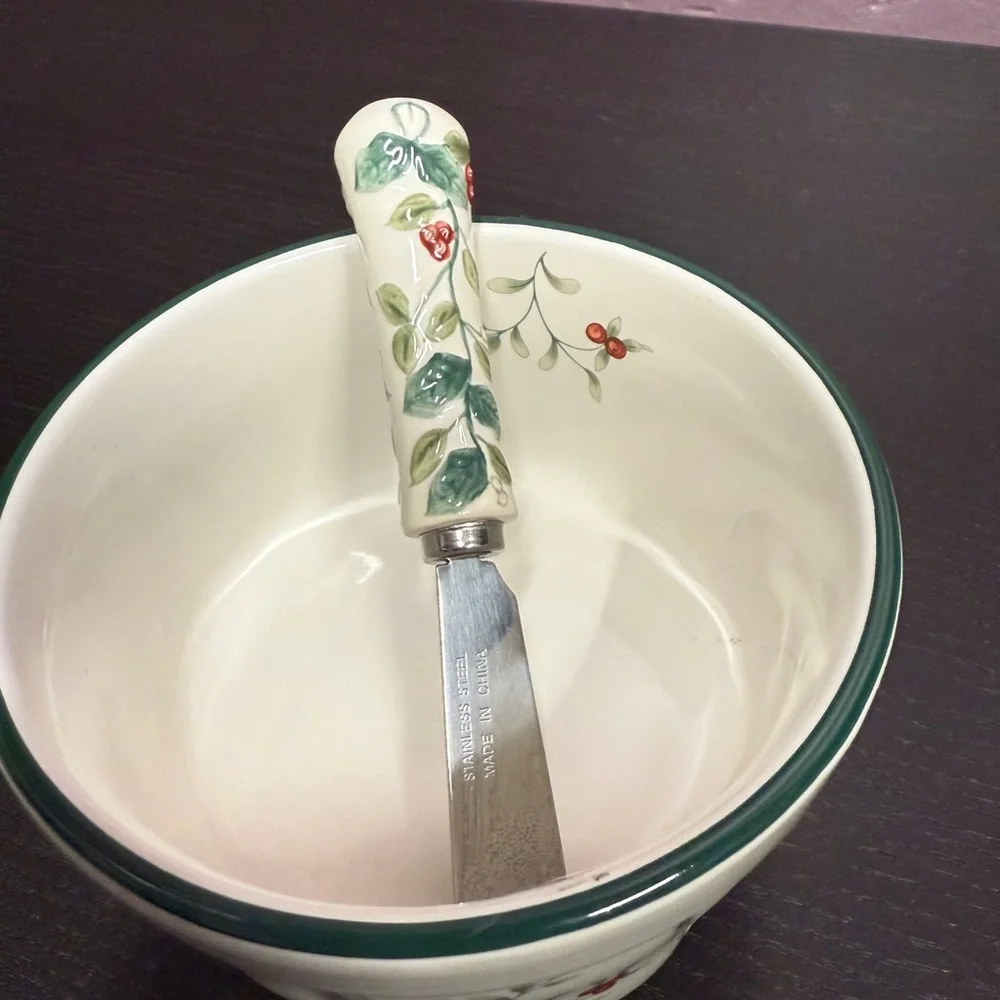 Pfaltzgraff elegant ceramic